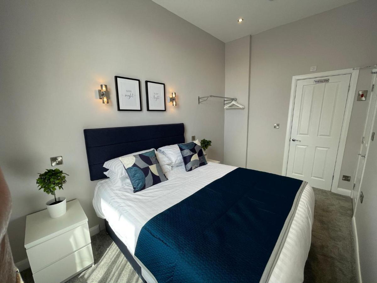 The Marlborough Sea View Holiday Apartments Scarborough Bagian luar foto
