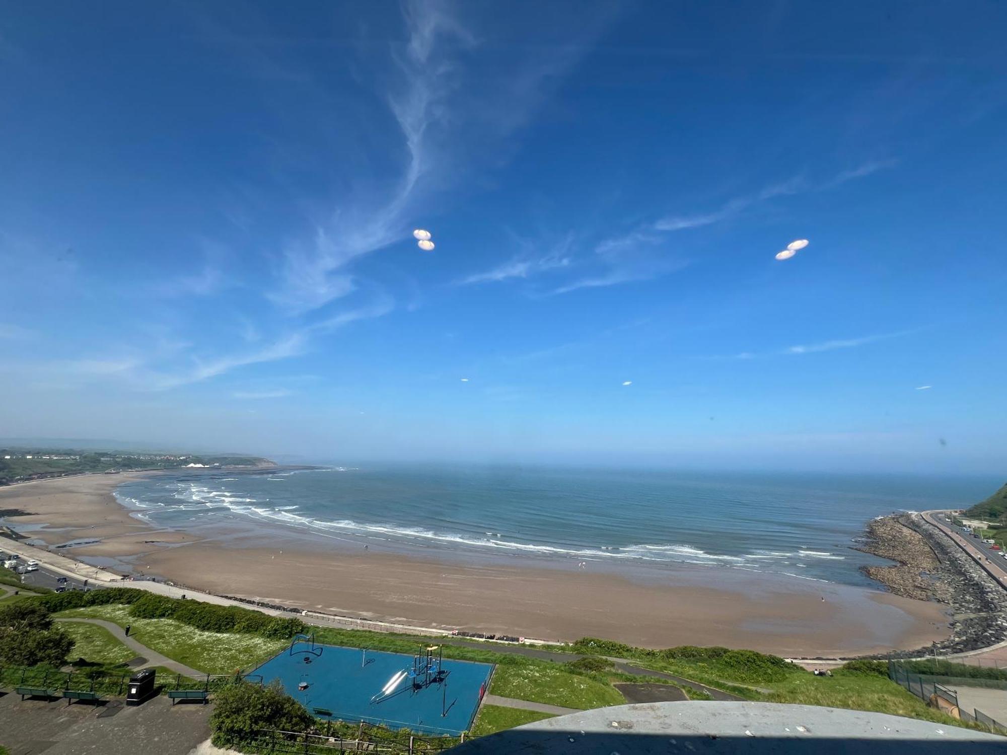 The Marlborough Sea View Holiday Apartments Scarborough Bagian luar foto