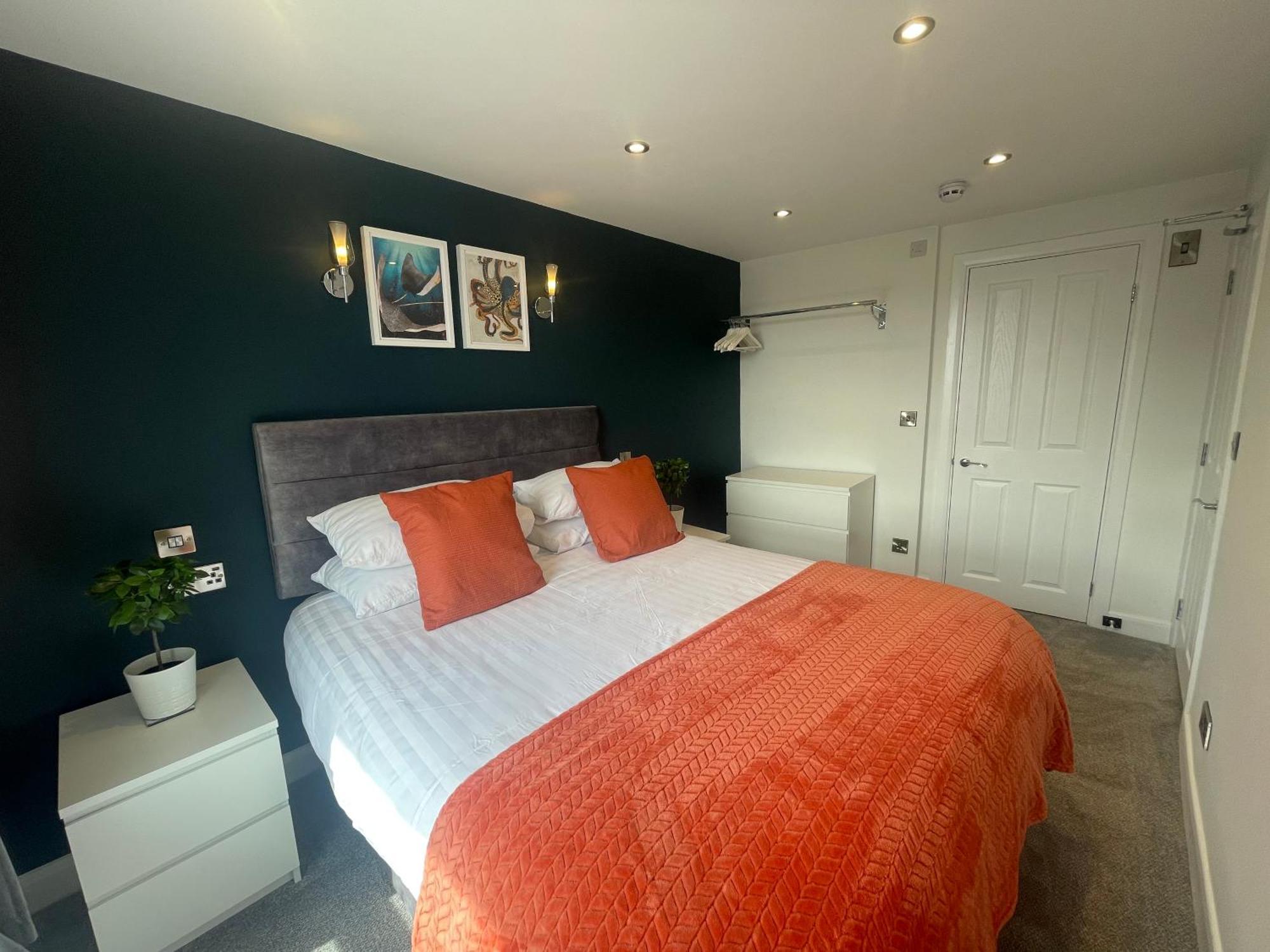 The Marlborough Sea View Holiday Apartments Scarborough Bagian luar foto