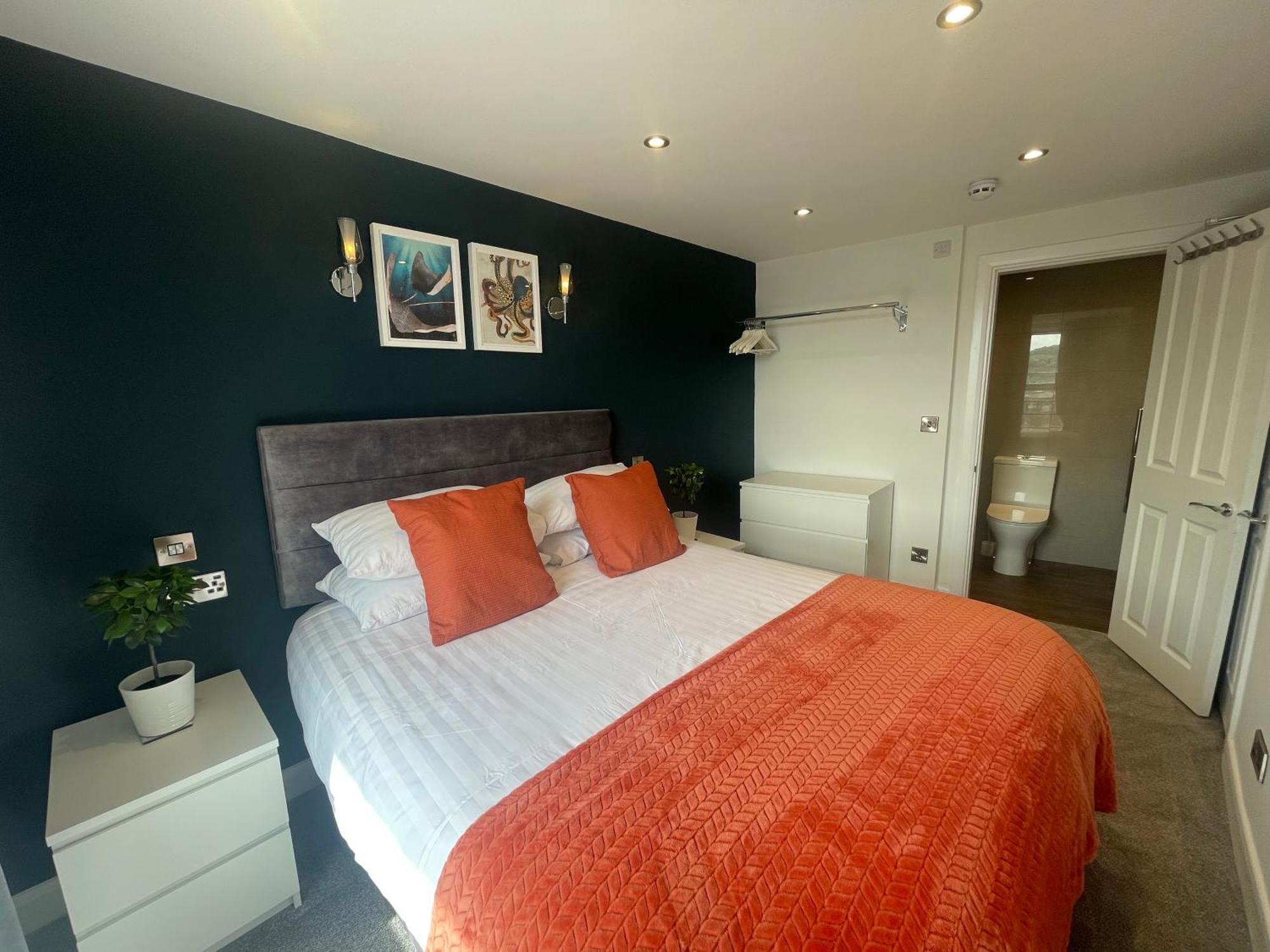 The Marlborough Sea View Holiday Apartments Scarborough Bagian luar foto